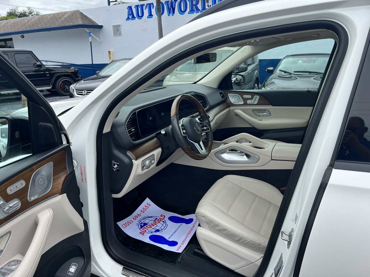 Used 2020 Mercedes-Benz GLE 450 4MATIC image 10