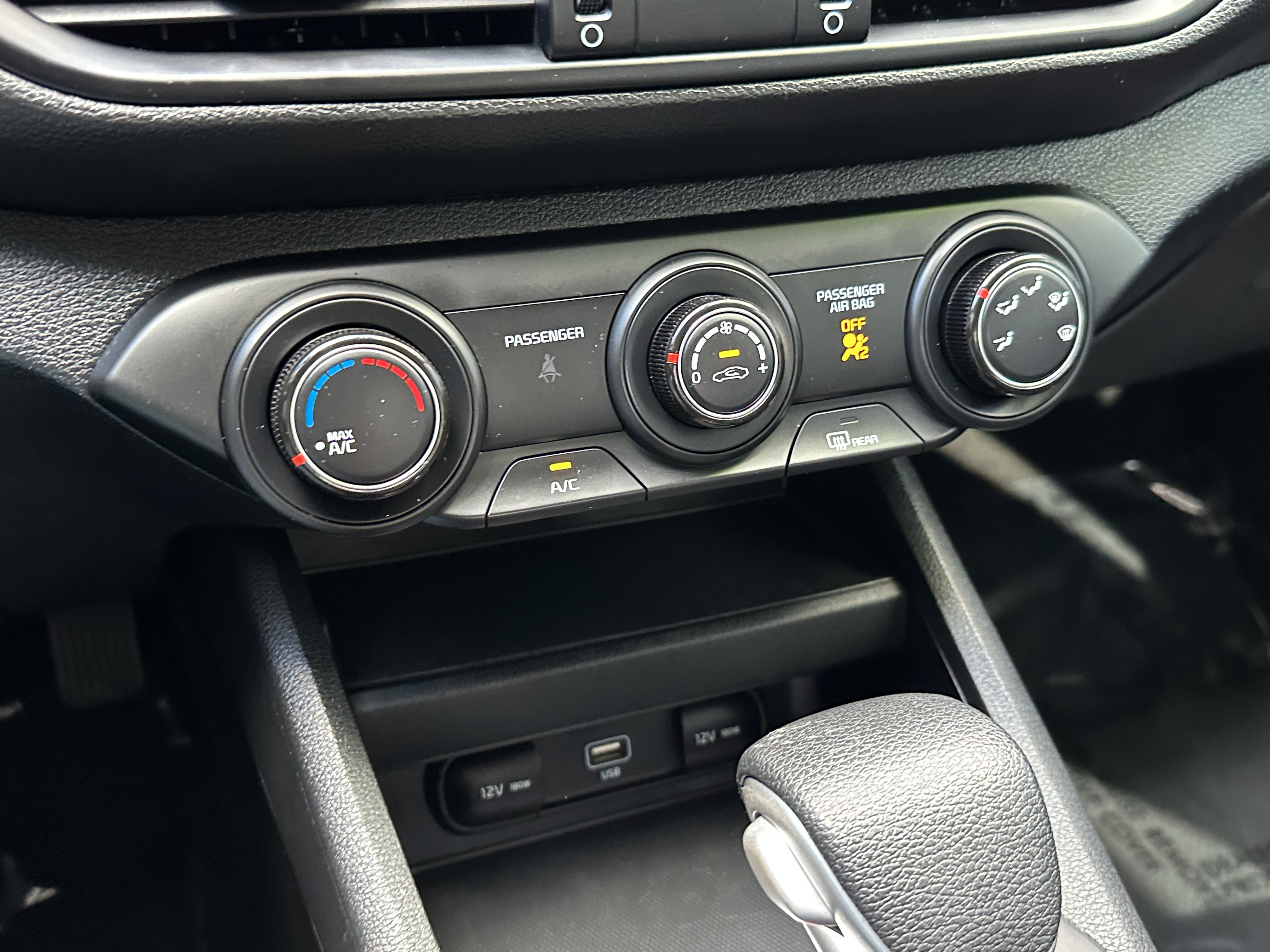 Certified 2023 Kia Forte LXS FWD image 28