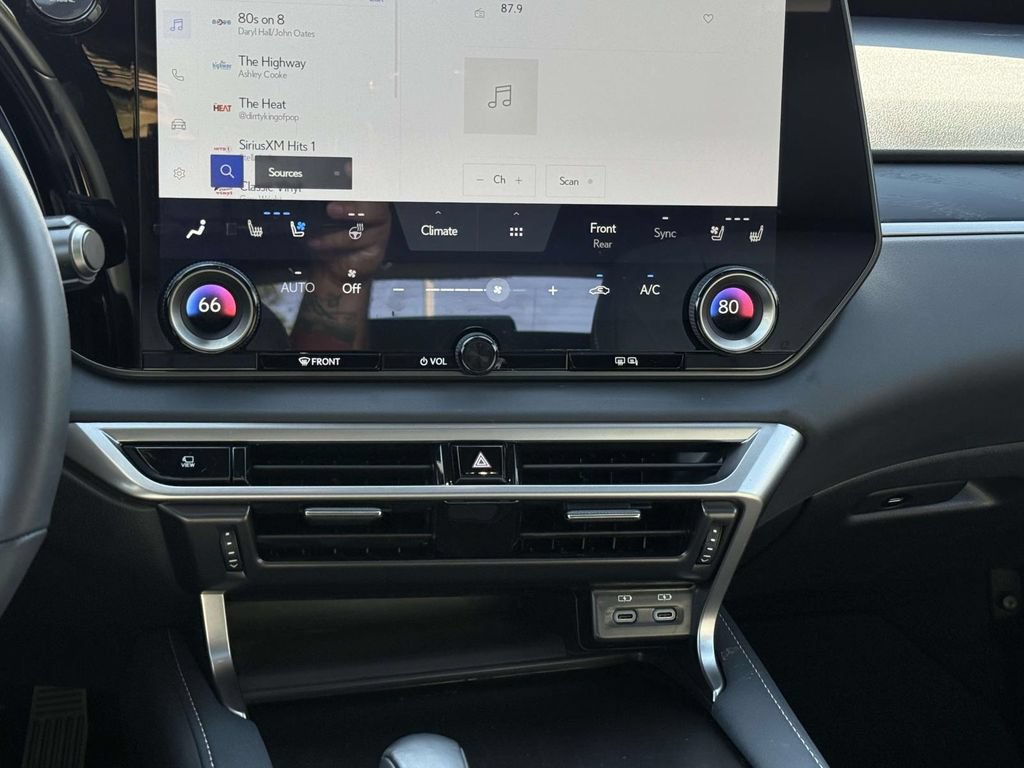 Used 2025 Lexus RX 350 Premium w/ Convenience Package AWD/4WD image 18