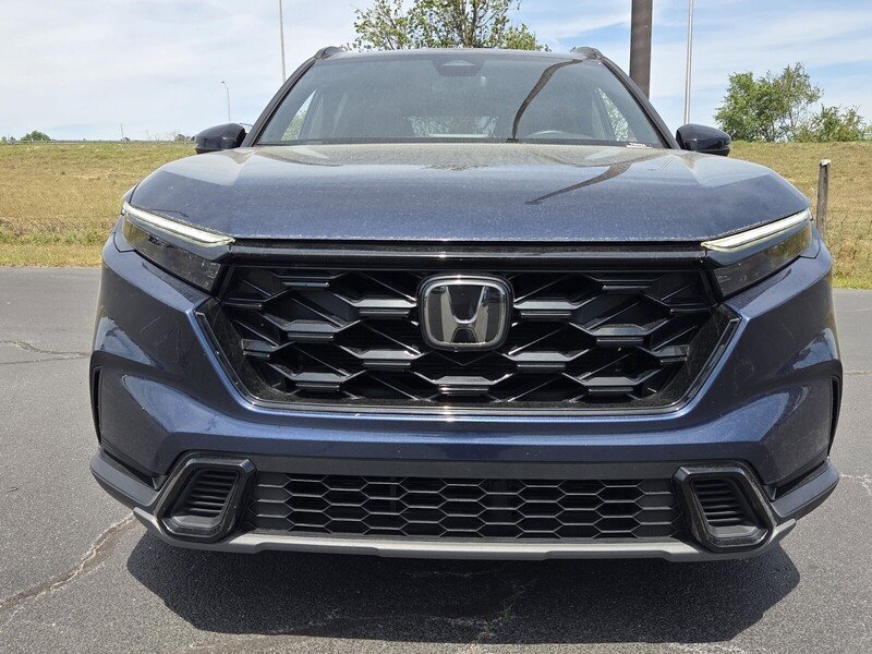 Used 2023 Honda CR-V Sport image 2
