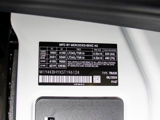 Used 2025 Mercedes-Benz Sprinter 2500 image 7