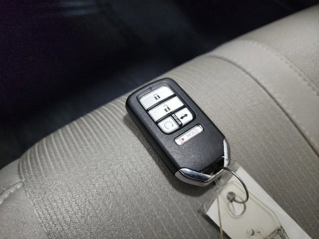 Certified 2018 Honda Accord EX image 34