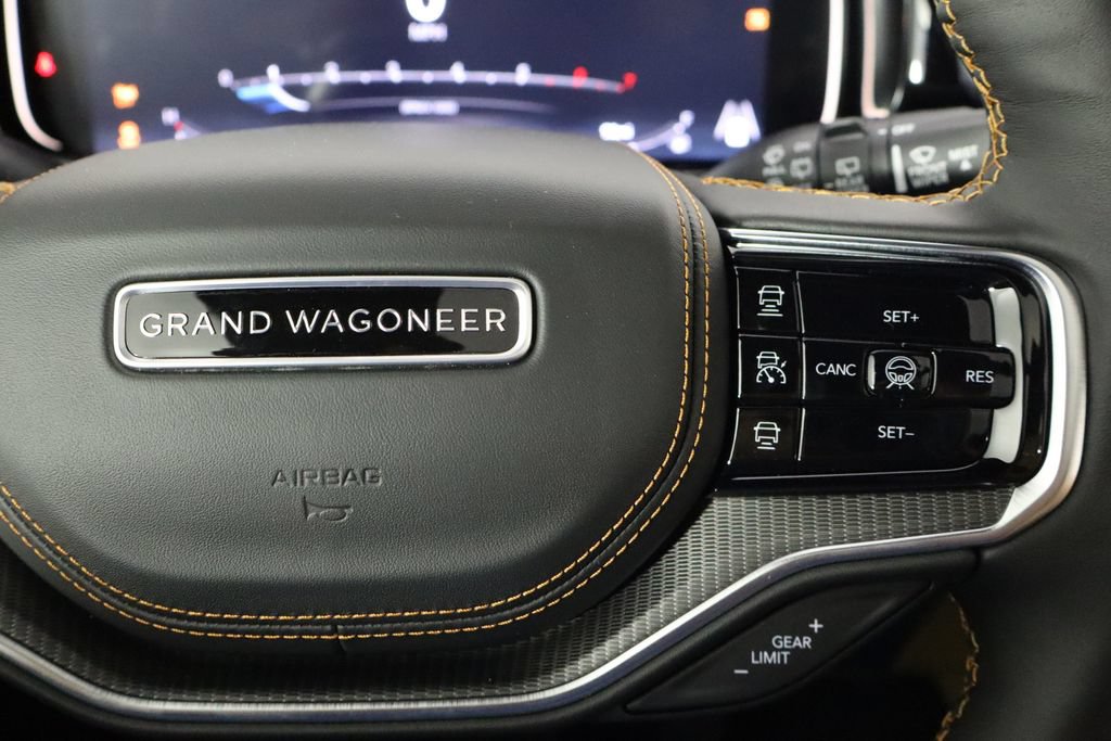 New 2026 Jeep Grand Wagoneer Summit AWD/4WD image 10
