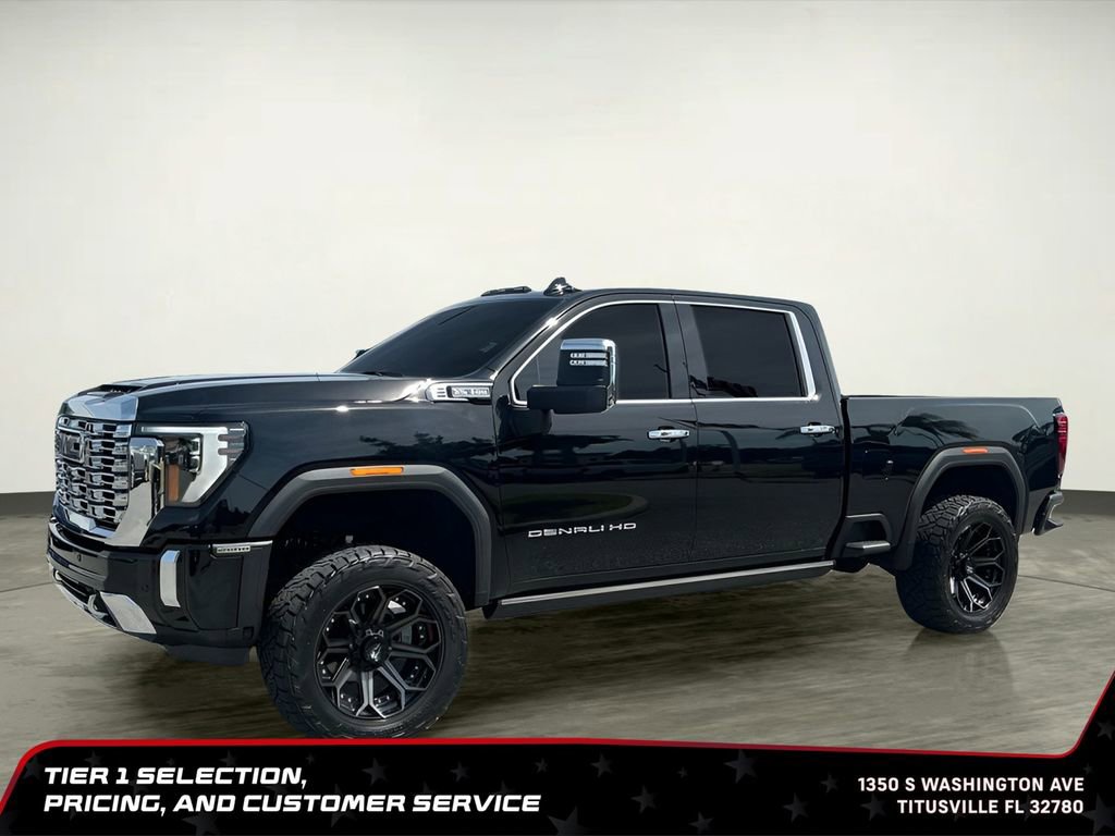 Used 2024 GMC Sierra 2500 Denali w/ Denali Reserve Package AWD/4WD image 2