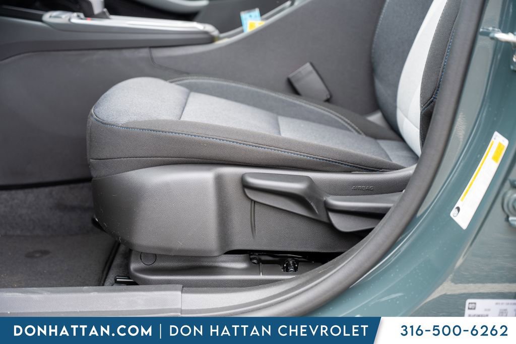 New 2026 Chevrolet Trax LS w/ LS Convenience Package image 18