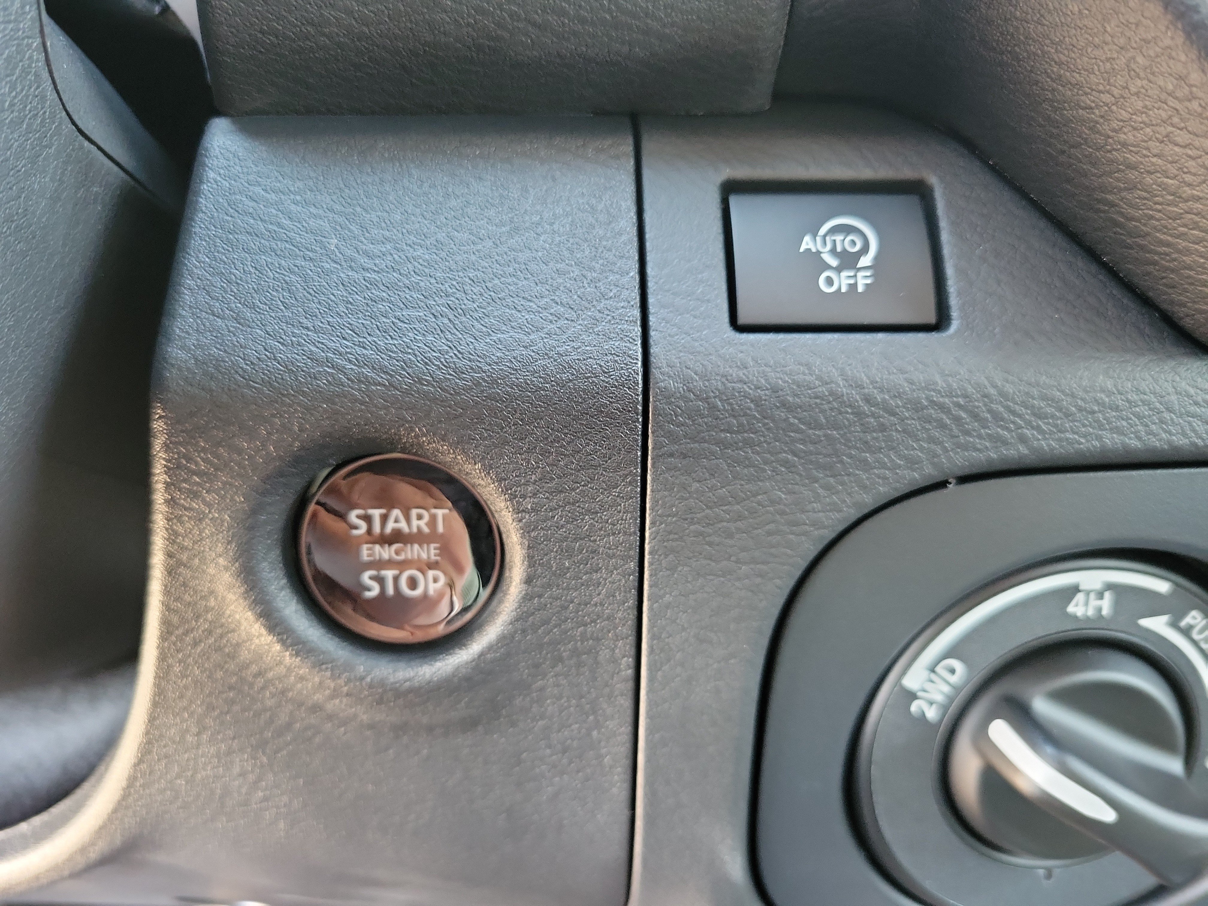 New 2026 Nissan Frontier SV w/ All-Weather Content Package AWD/4WD image 27