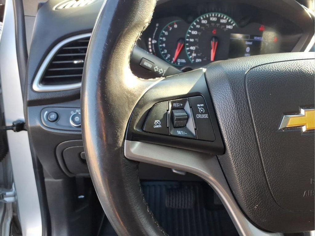 Used 2020 Chevrolet Trax LT w/ LT Convenience Package FWD image 22