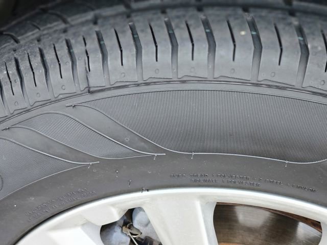 Used 2017 Nissan Rogue SV w/ SV Premium Package FWD image 10