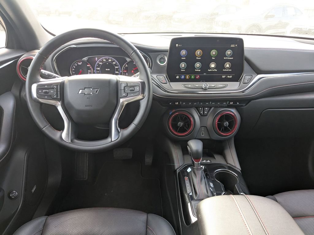 Used 2025 Chevrolet Blazer RS image 25