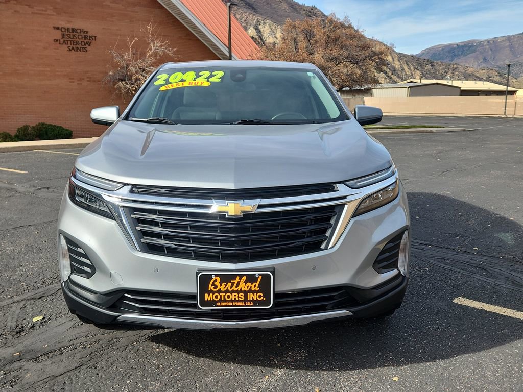 Used 2023 Chevrolet Equinox LT w/ Driver Convenience Package image 5
