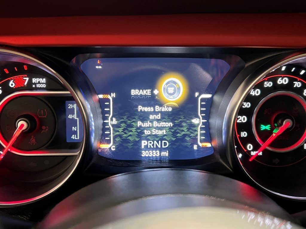 Used 2022 Jeep Wrangler Unlimited Rubicon w/ LED Lighting Group image 31