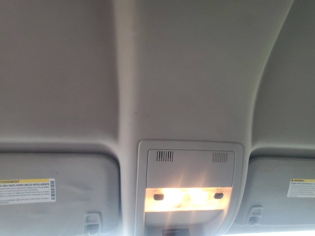 Used 2010 GMC Sierra 1500 SLE w/ Power Pack Plus image 21