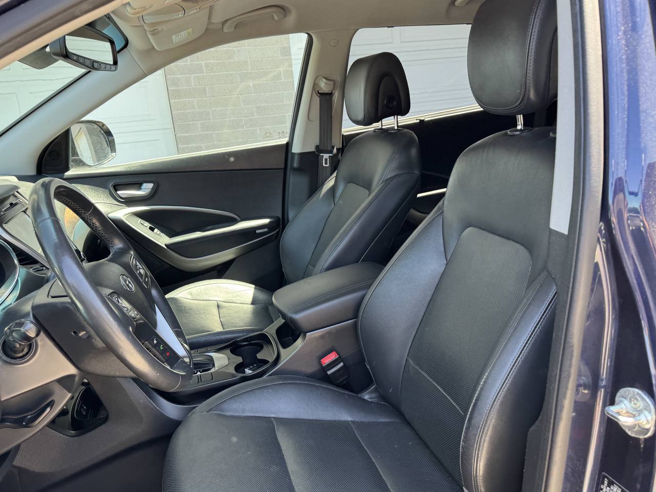 Used 2017 Hyundai Santa Fe Limited w/ Cargo Package AWD/4WD image 13