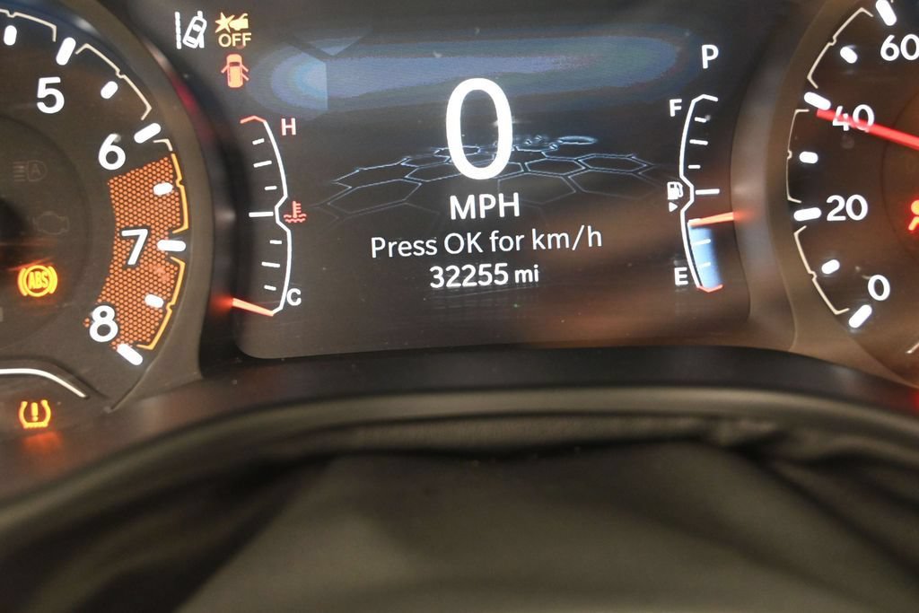 Used 2023 Jeep Compass Sport w/ Mopar Graphics Package AWD/4WD image 31