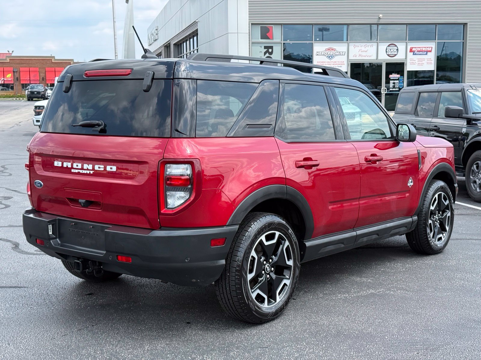 Used 2021 Ford Bronco Sport Outer Banks AWD/4WD image 4