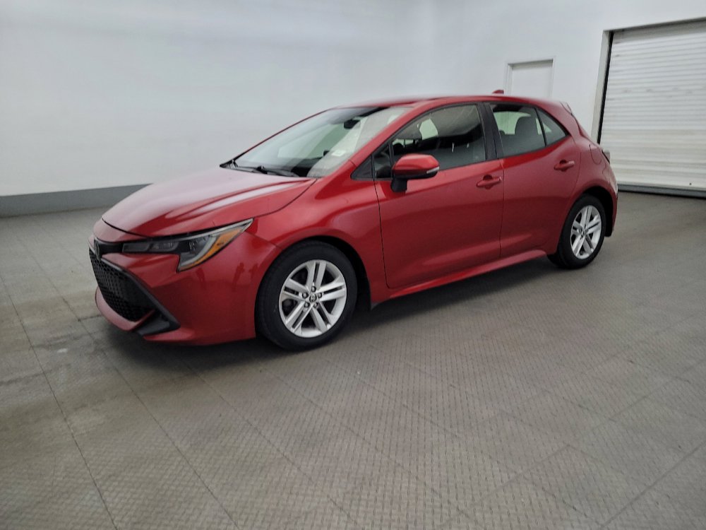Used 2021 Toyota Corolla SE w/ SE Preferred Package FWD image 2