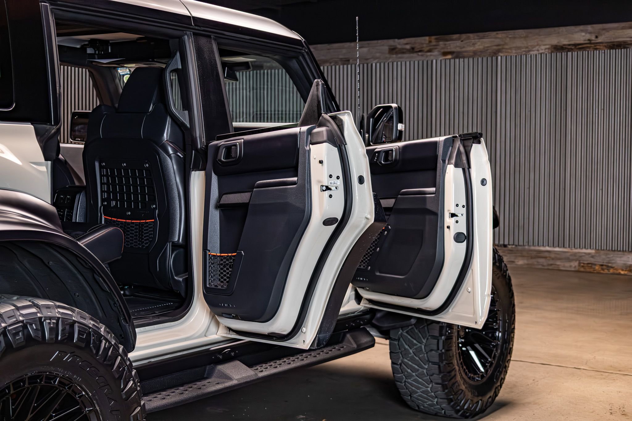 Used 2025 Ford Bronco Raptor image 27