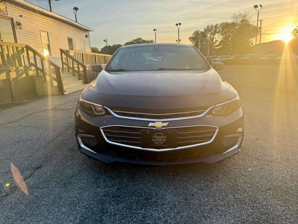 Used 2017 Chevrolet Malibu LS image 2
