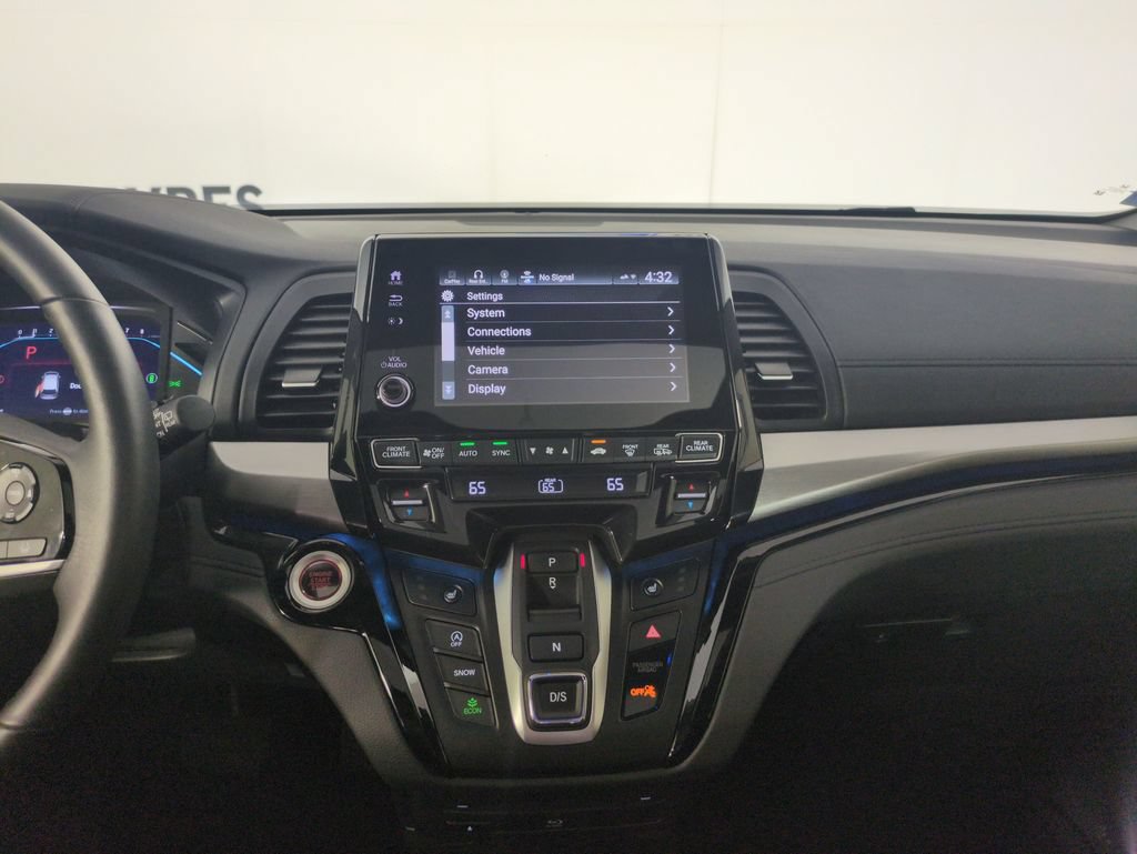 Certified 2024 Honda Odyssey Touring image 22