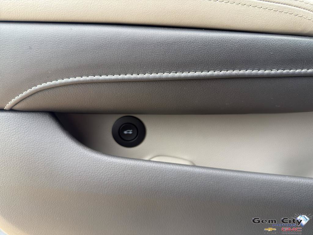 Used 2018 Cadillac CTS Luxury RWD image 32
