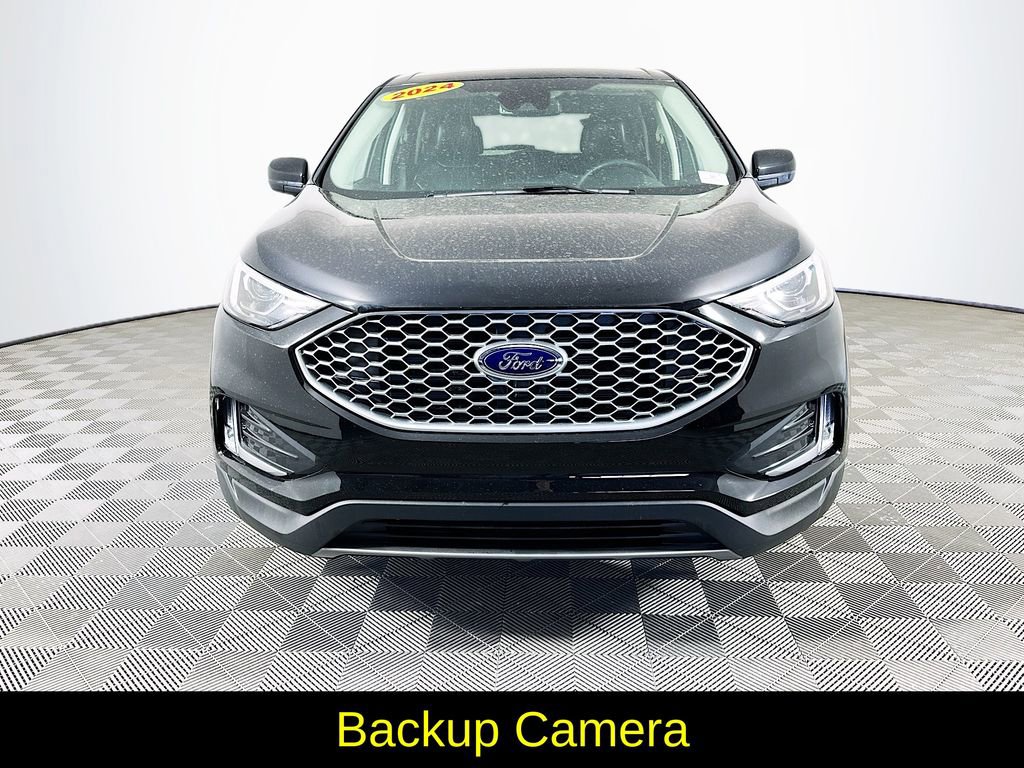 Used 2024 Ford Edge SEL w/ Convenience Package image 4