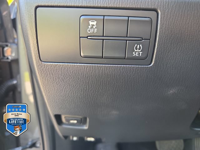 Used 2017 MAZDA MAZDA3 Sport FWD image 19