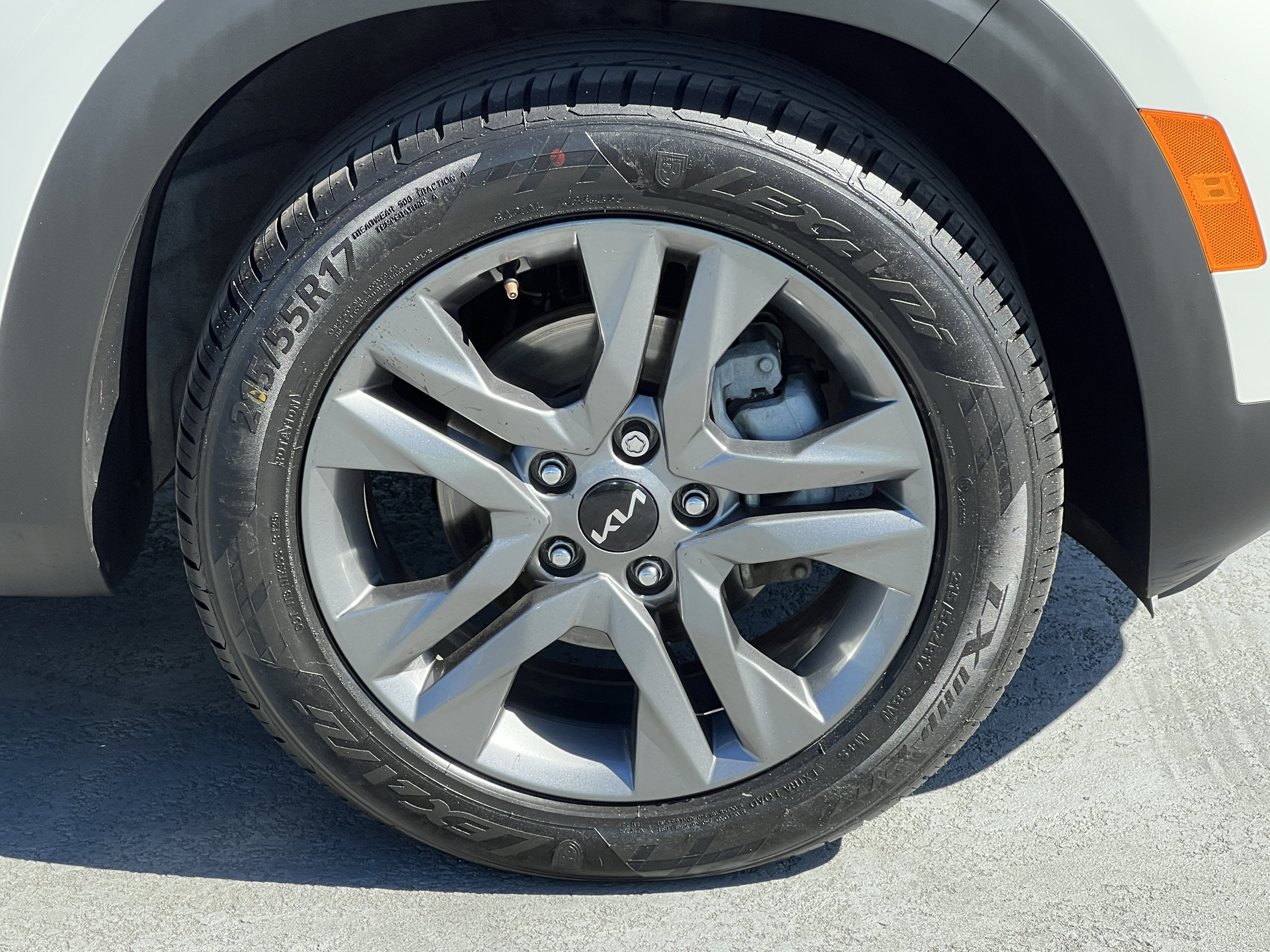 Certified 2023 Kia Seltos S w/ Navigation Package FWD image 14
