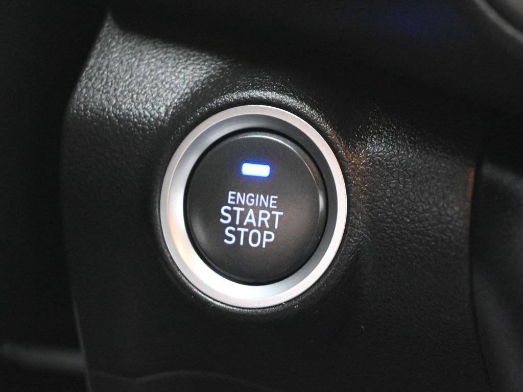 Used 2023 Hyundai Kona SEL image 14