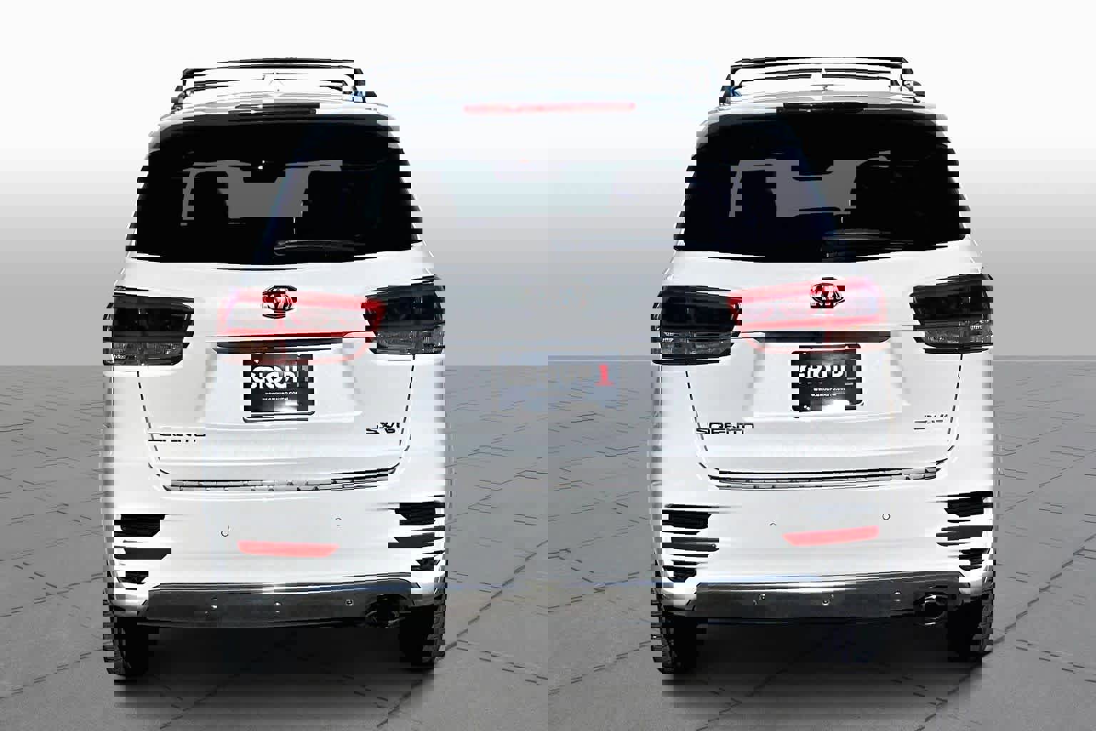 Used 2017 Kia Sorento SX image 5