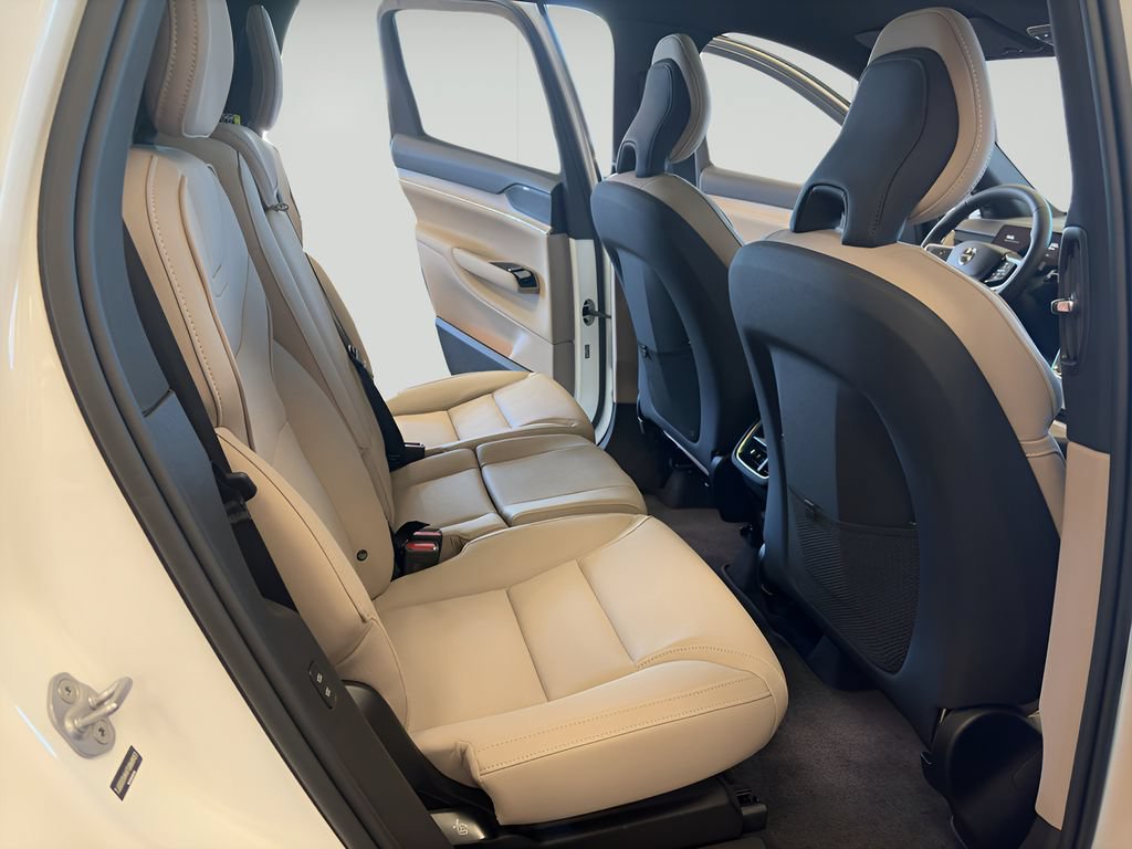 New 2026 Volvo EX90 Plus RWD image 10