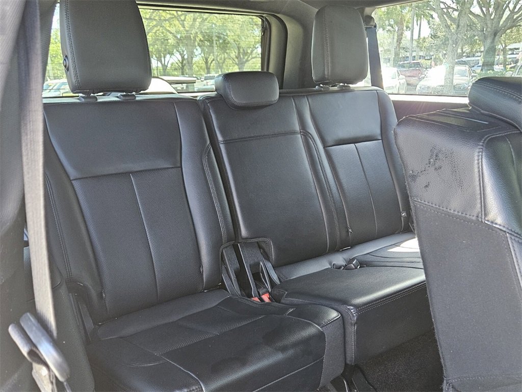 Used 2021 Ford Expedition Max XLT image 12