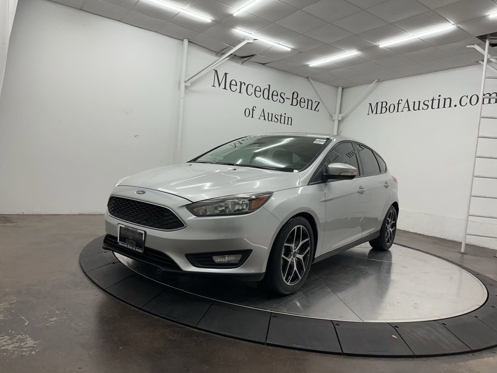 Used 2018 Ford Focus SEL FWD image 3