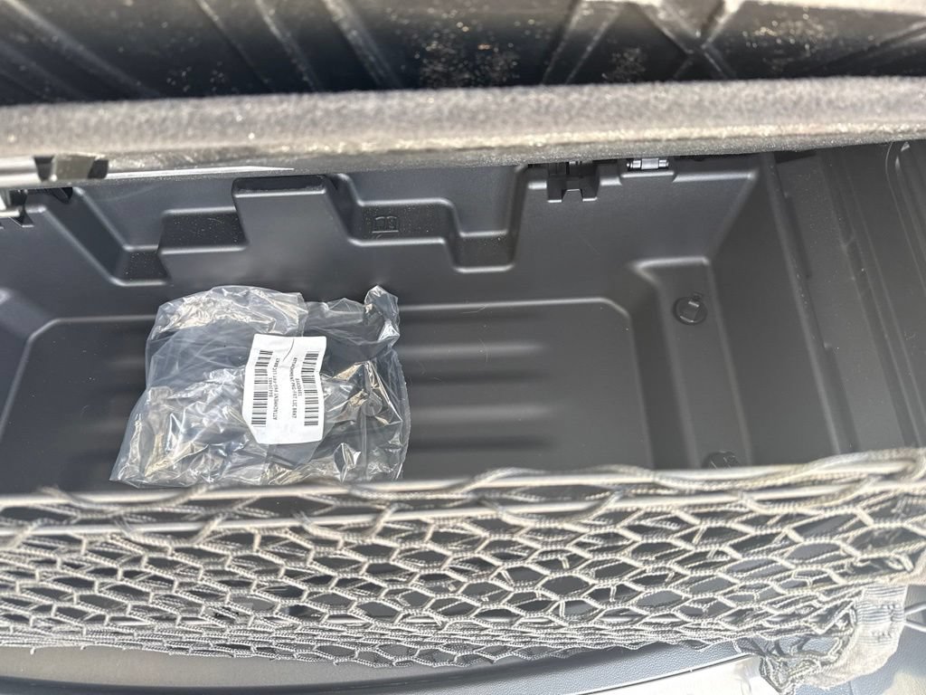 Used 2023 Buick Enclave Essence w/ Experience Buick Package FWD image 11