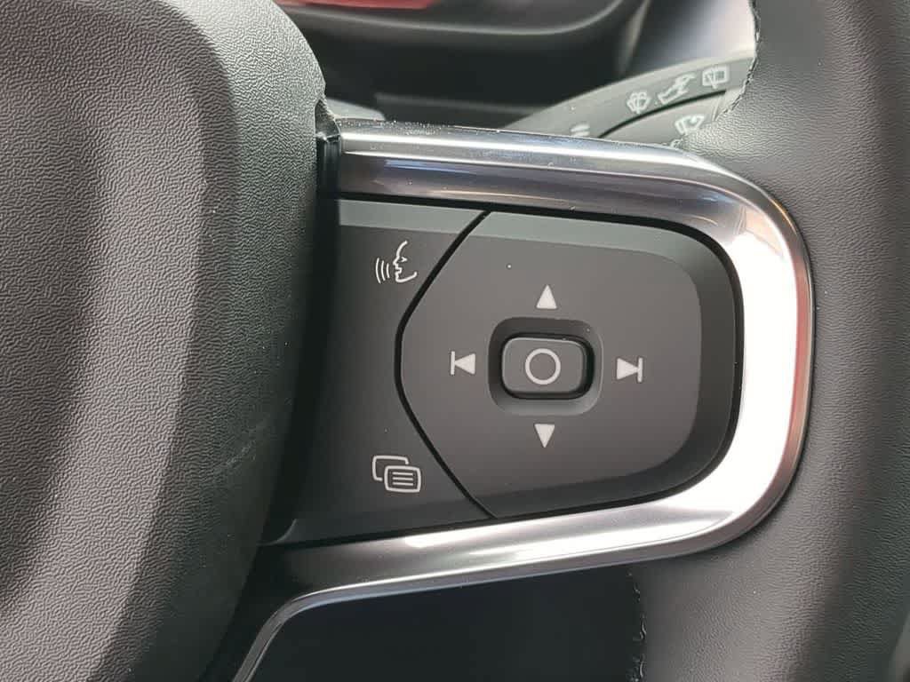 New 2026 Volvo XC40 B5 Ultra w/ Protection Package Premier AWD/4WD image 23