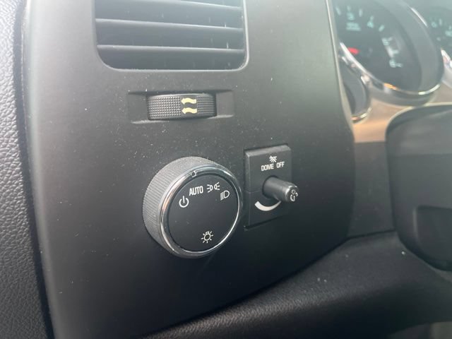 Used 2013 Chevrolet Silverado 1500 LT AWD/4WD image 13