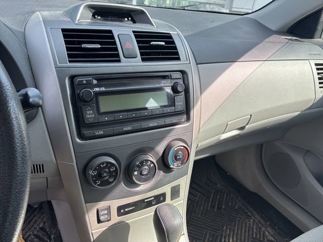 Used 2012 Toyota Corolla LE image 13