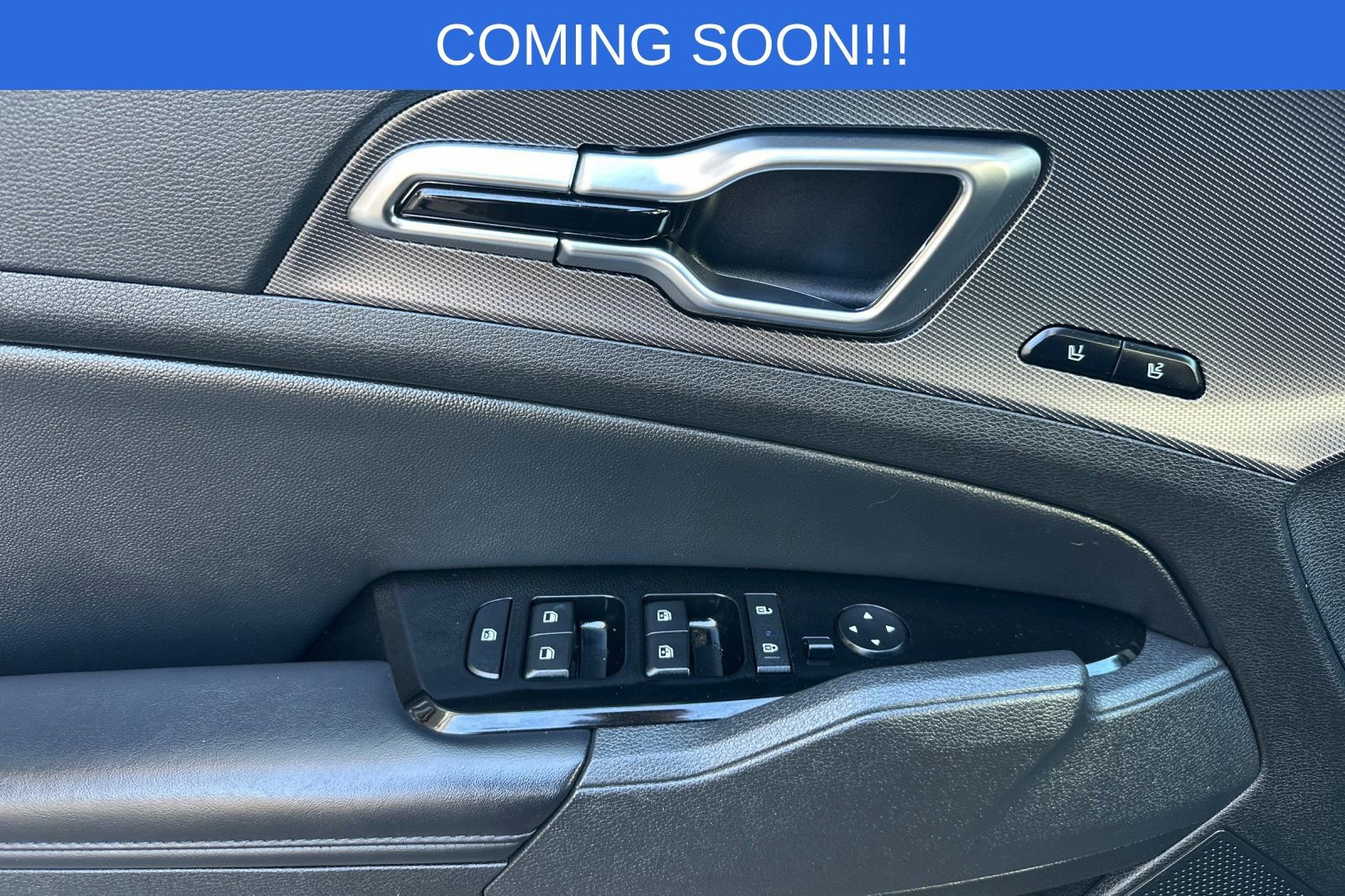 Used 2023 Kia Sportage SX image 11