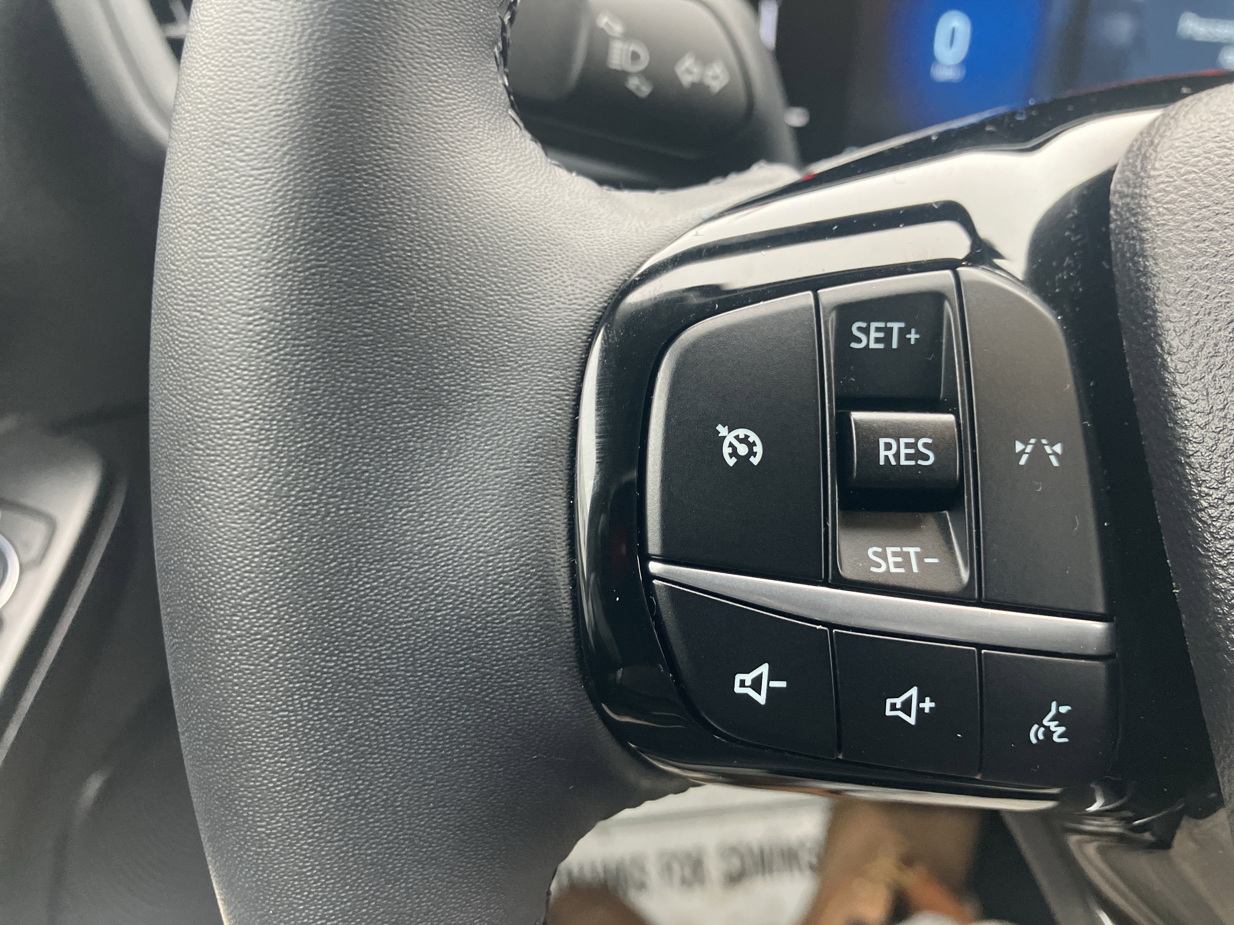 Used 2023 Ford Escape Active image 25