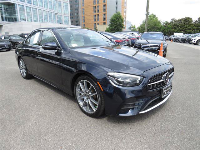 Used 2022 Mercedes-Benz E 350 4MATIC Sedan image 5