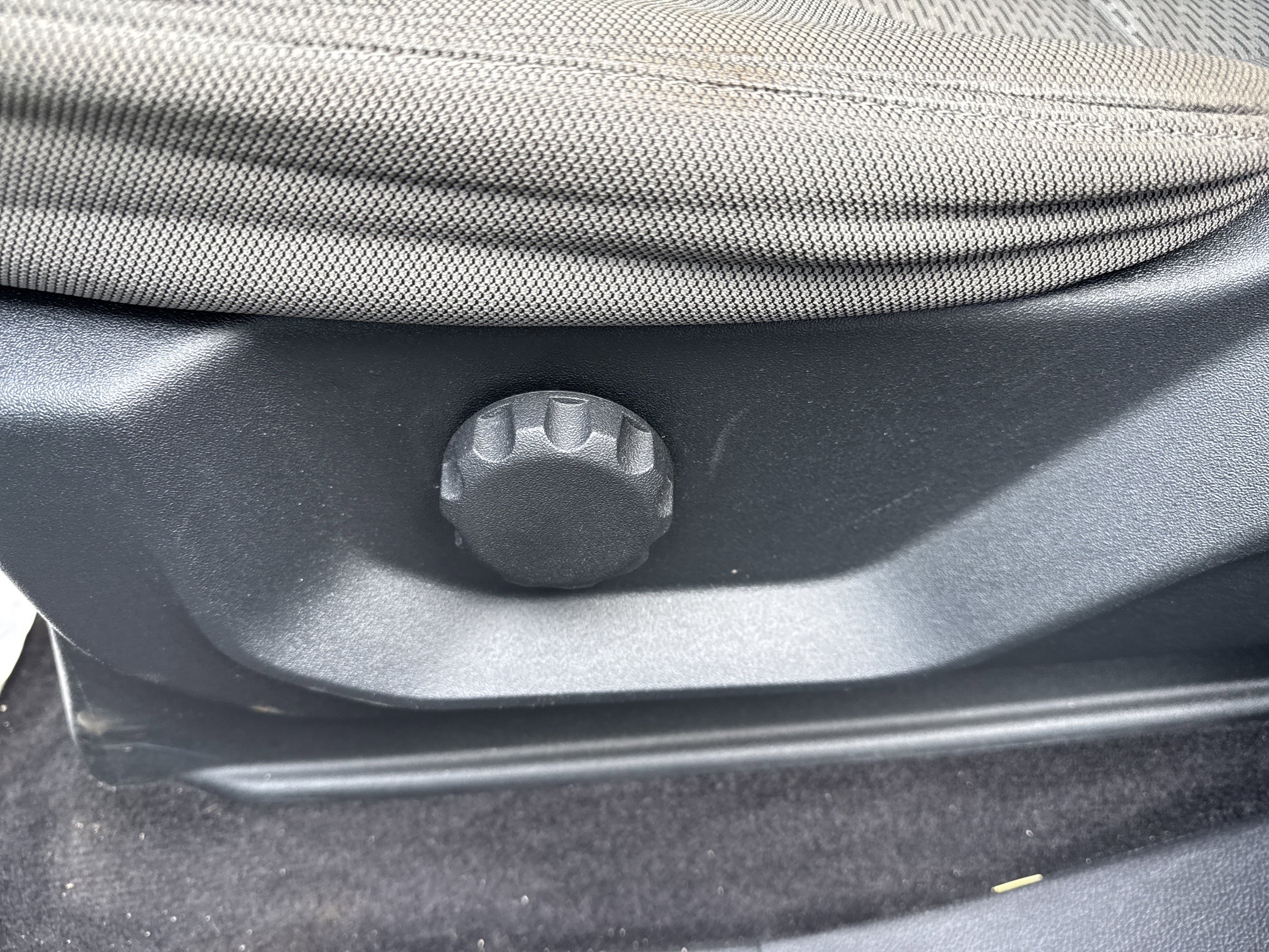 Used 2017 Ford F150 XLT w/ XTR Package image 12