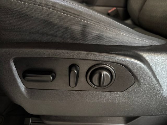 Used 2019 Chevrolet Silverado 1500 RST AWD/4WD image 16