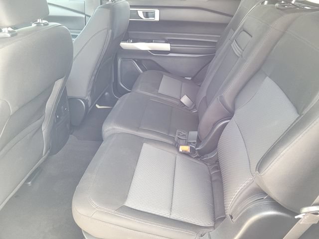 Certified 2024 Ford Explorer XLT RWD image 12