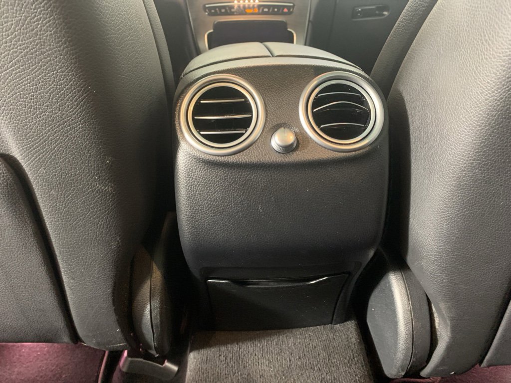 Used 2021 Mercedes-Benz GLC 300 w/ AMG Line image 35