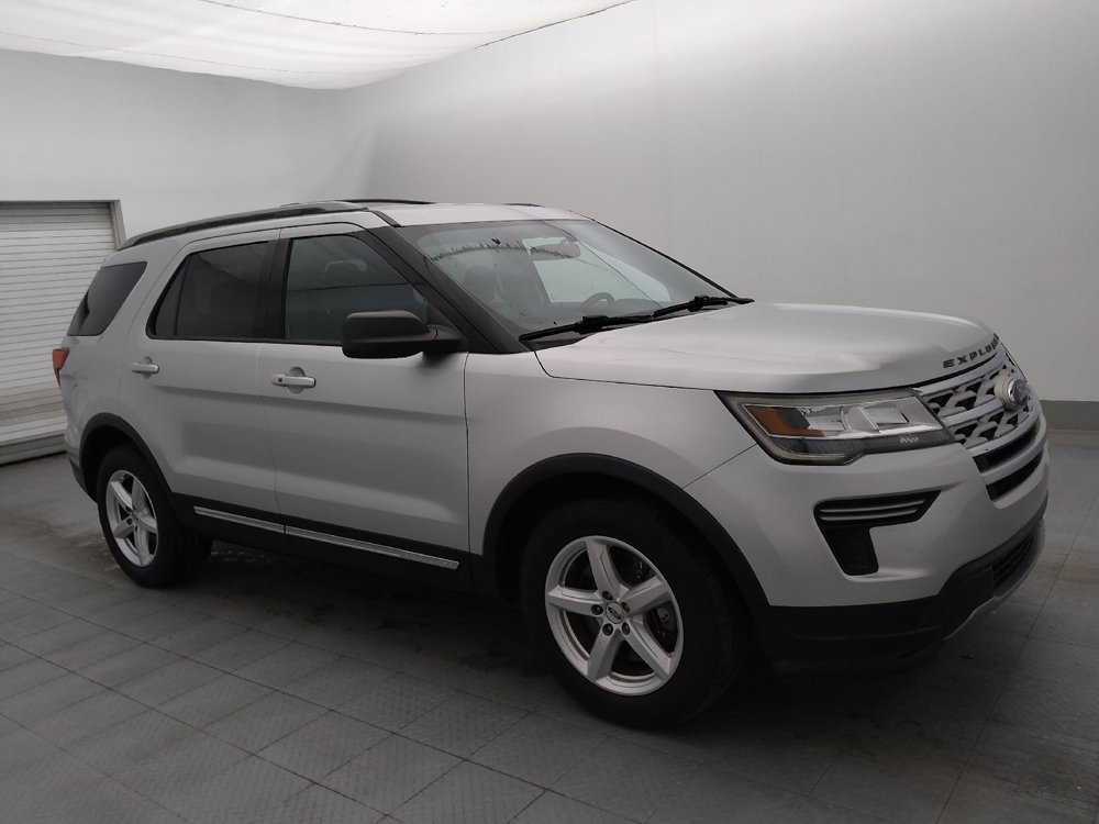 Used 2019 Ford Explorer XLT FWD image 11