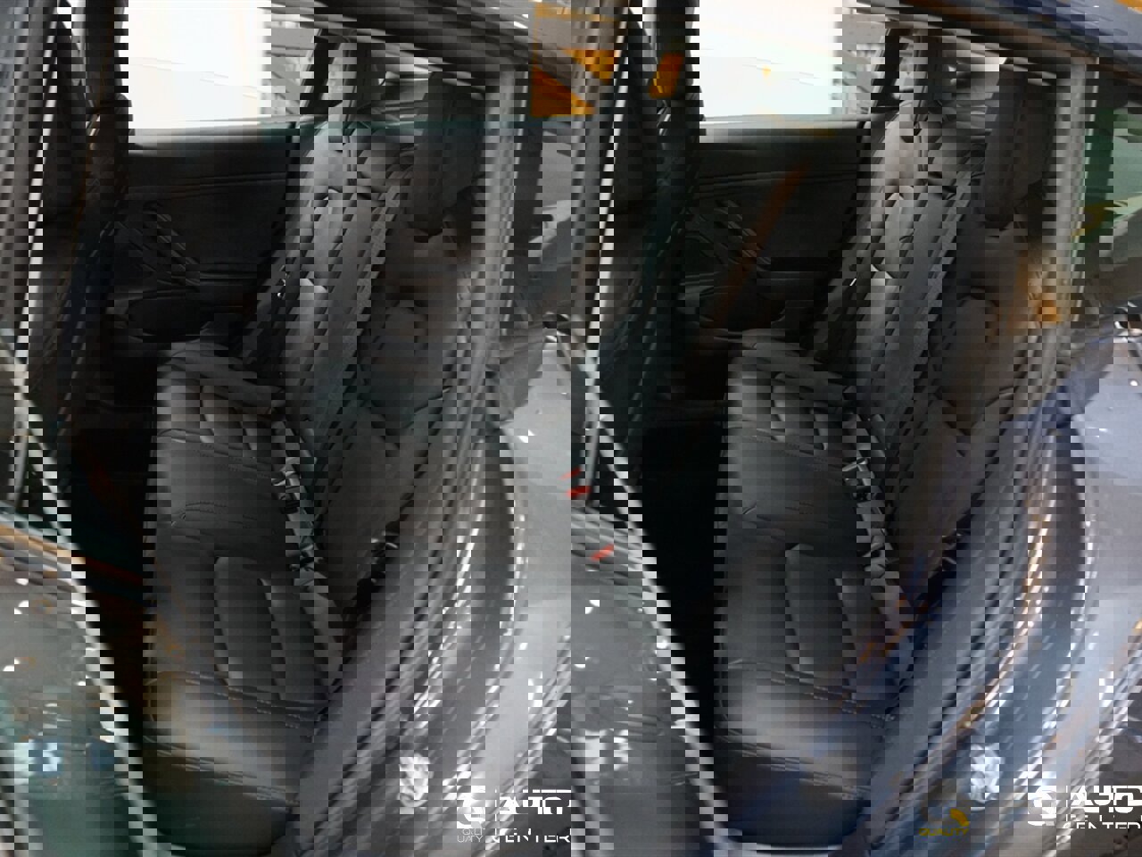 Used 2021 Tesla Model 3 Standard Range Plus image 22