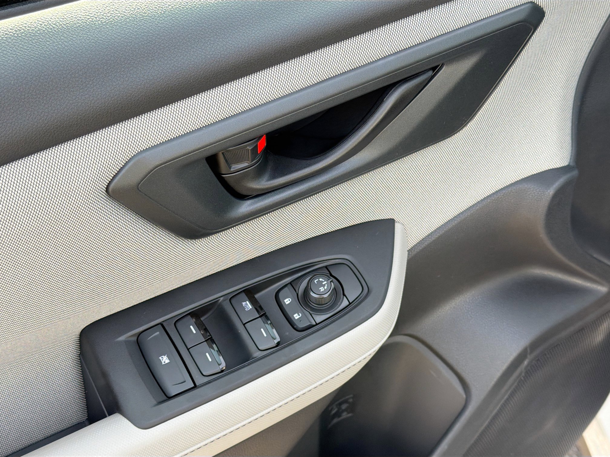 New 2026 Subaru Forester Base image 22