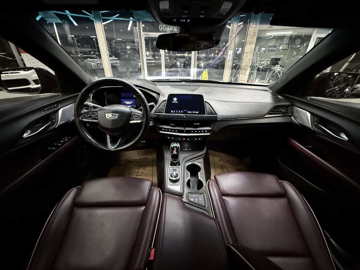 Used 2022 Cadillac CT4 V w/ Navigation Package image 43