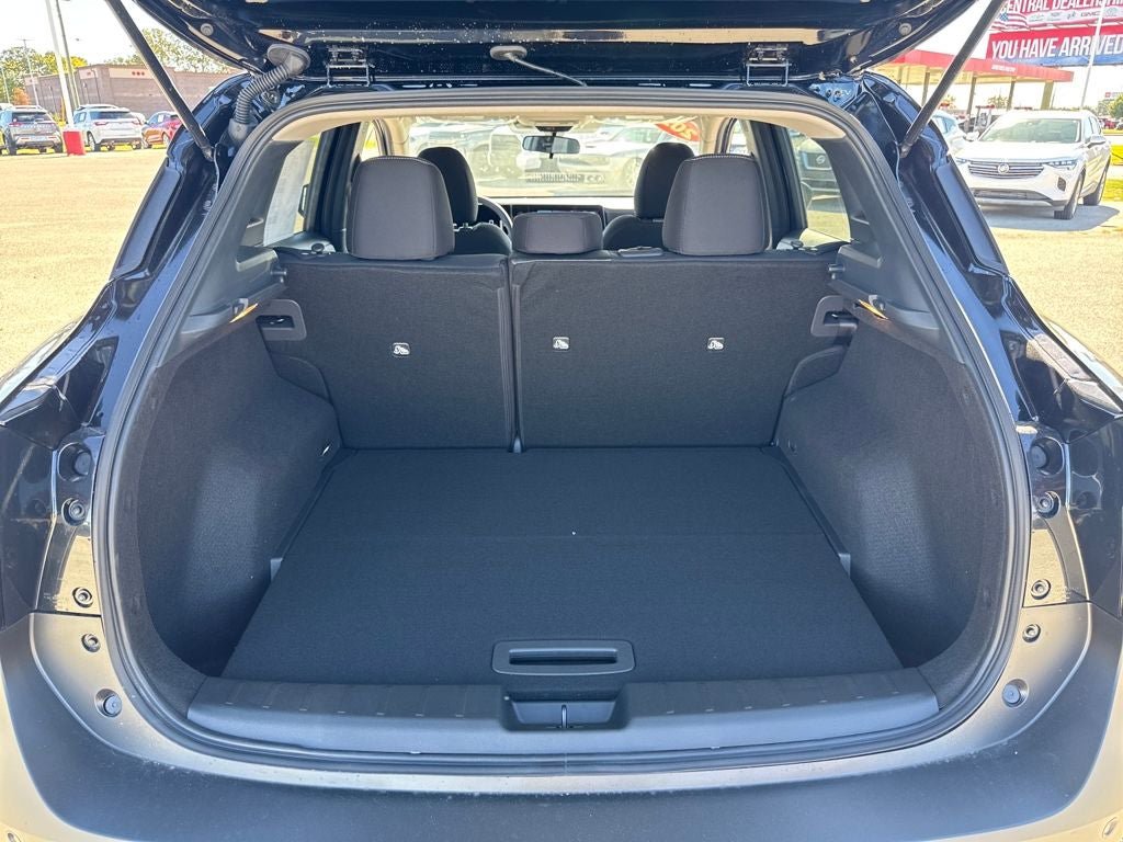 New 2026 Nissan Kicks SV FWD image 5