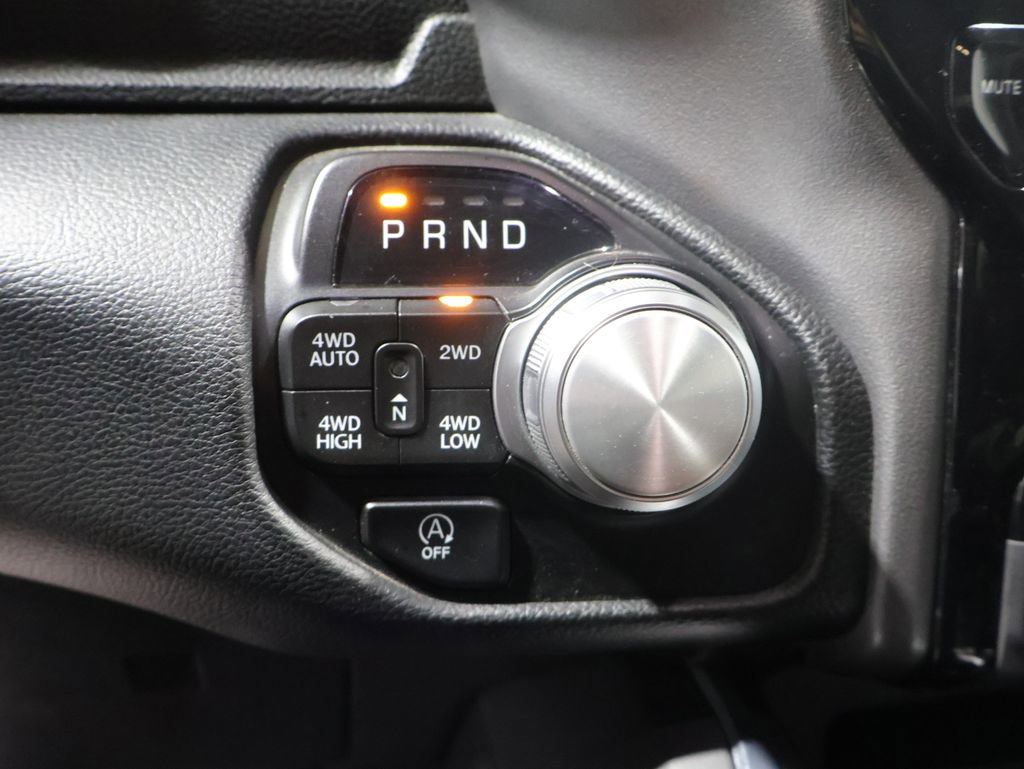 Used 2023 RAM 1500 Laramie AWD/4WD image 33
