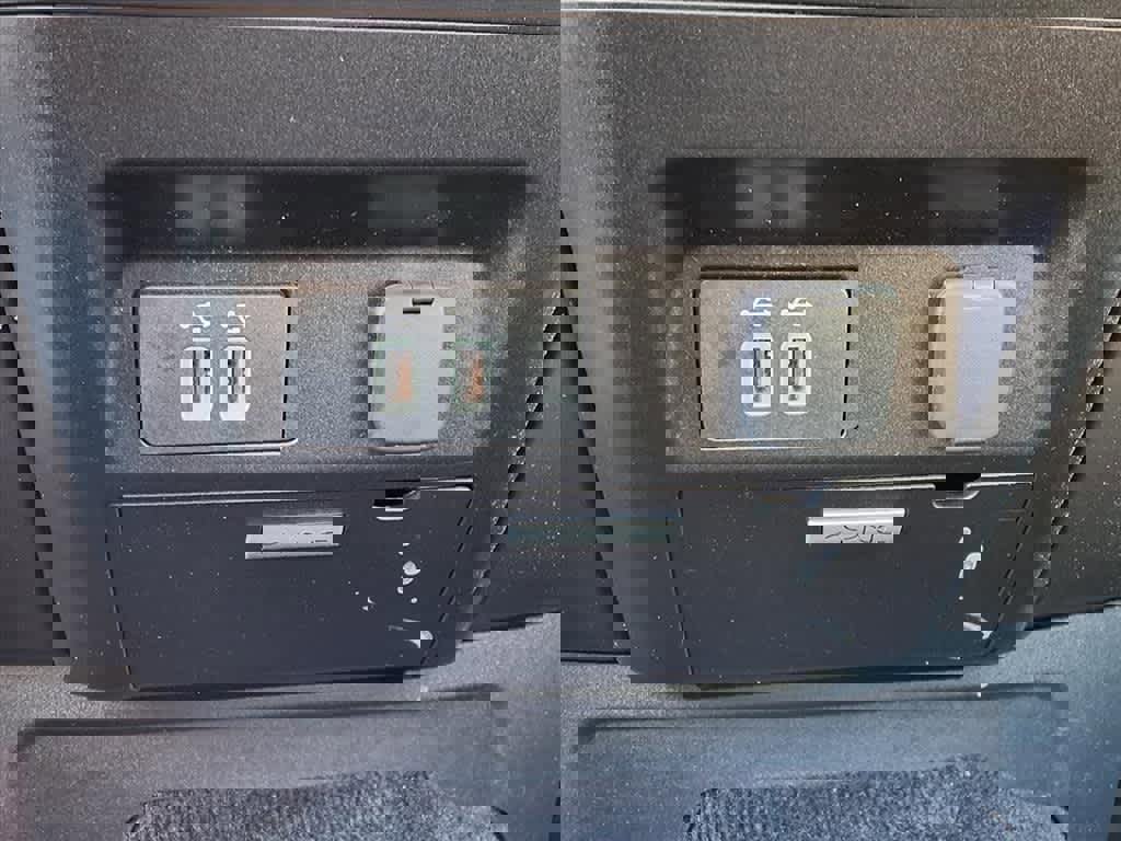 Used 2017 Ford F150 XLT w/ Equipment Group 301A Mid image 23